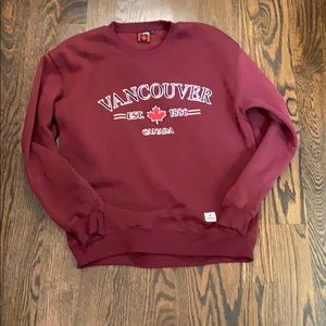 Oversized Vancouver crew neck sweatshirt